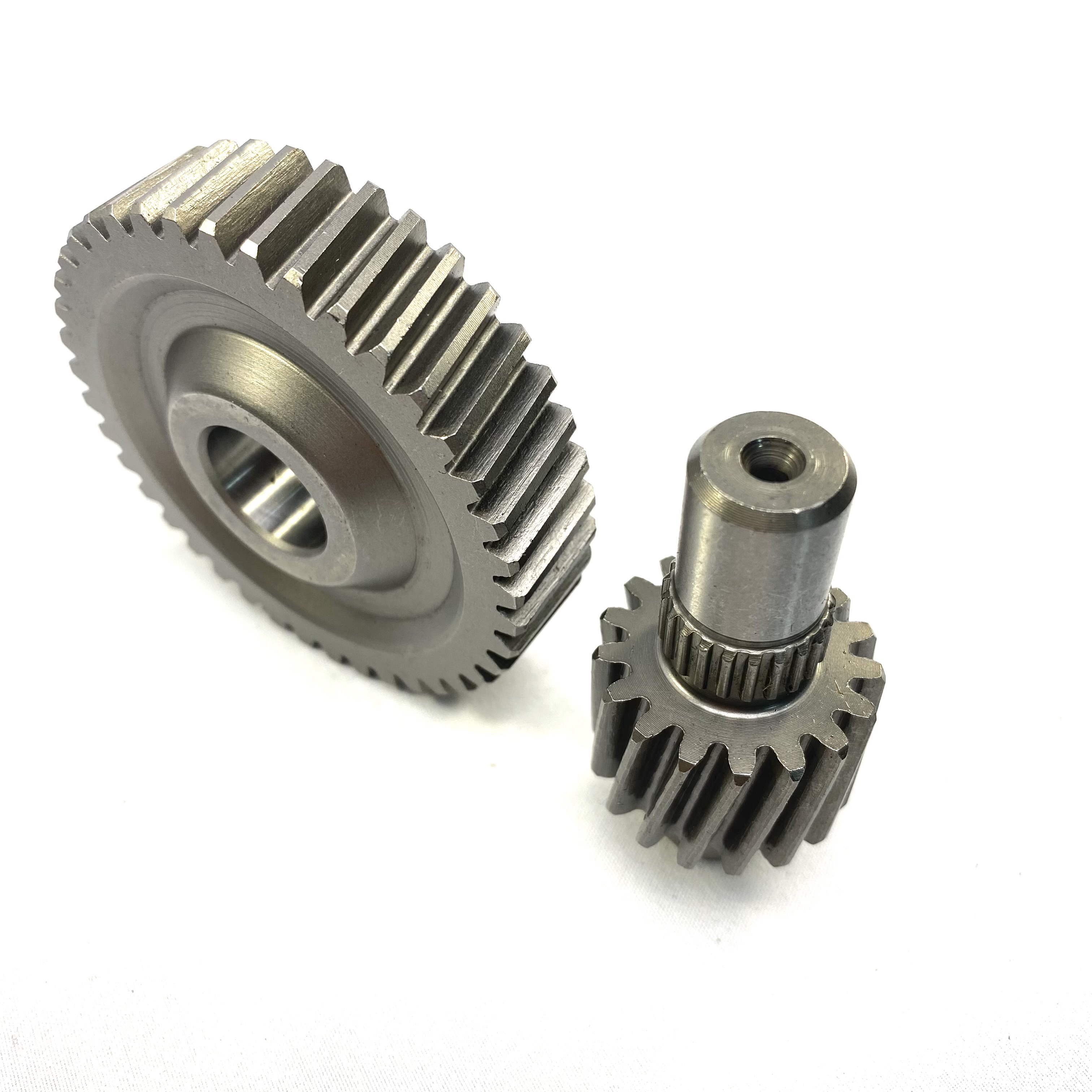Essential New Steel & Aluminiu - Motorcycle Gear Essentials recensione e prezzo
